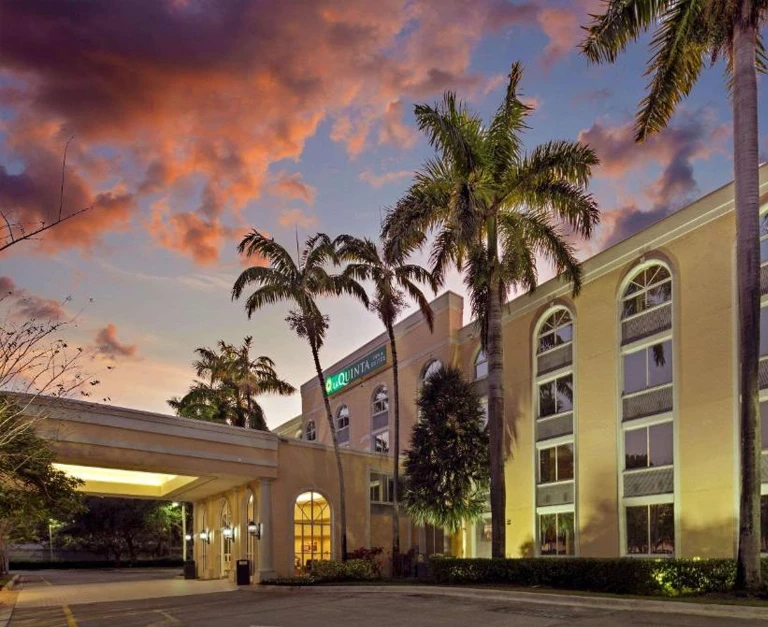 La Quinta Inns & Suites